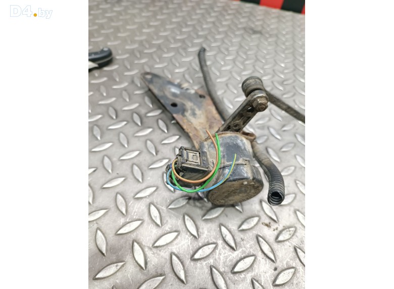 Датчик положения педали газа к Mercedes VitoW638 undefined г.