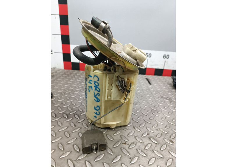 Насос топливный к Opel Corsa, 1998г.