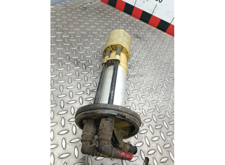 Насос топливный к Iveco Daily, 2004г.