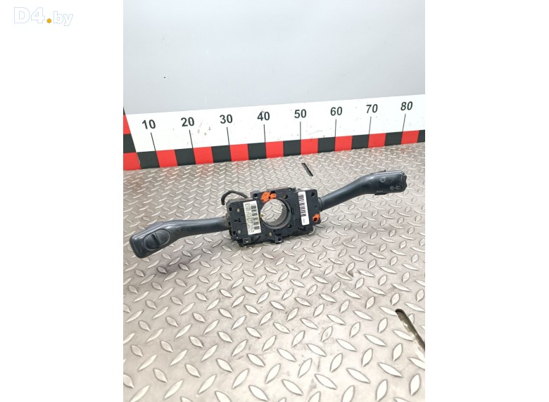 Переключатель подрулевой (стрекоза) к Volkswagen Passat undefined г.