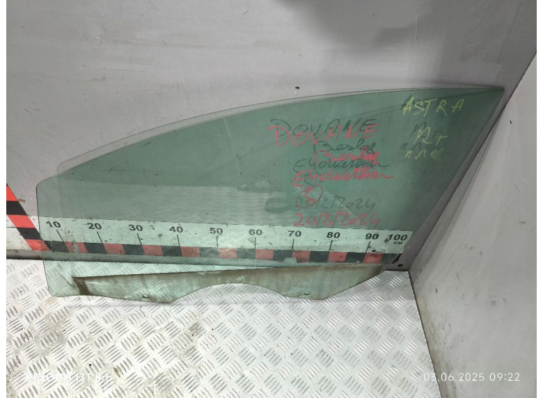 Стекло двери передней левой к Opel Astra, 2012г.