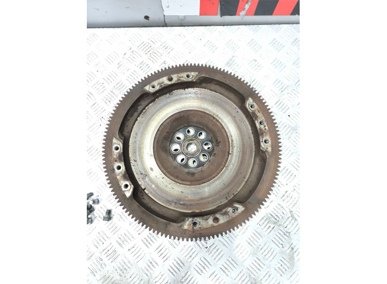 Маховик к Isuzu Elf