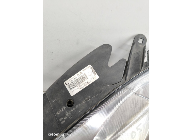 Фара левая к Citroen Xsara Picasso, 2005г.