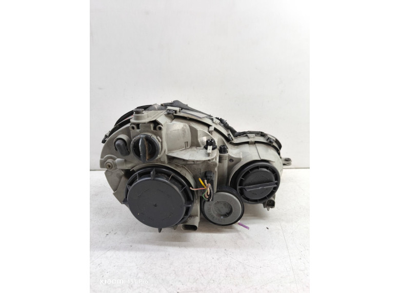 Фара левая к Mercedes C W203, 2001г.