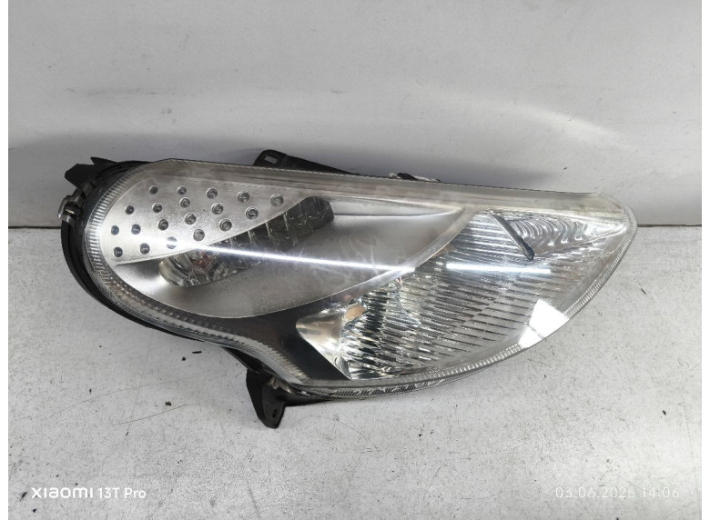 Фара правая к Citroen C3, 2006г.
