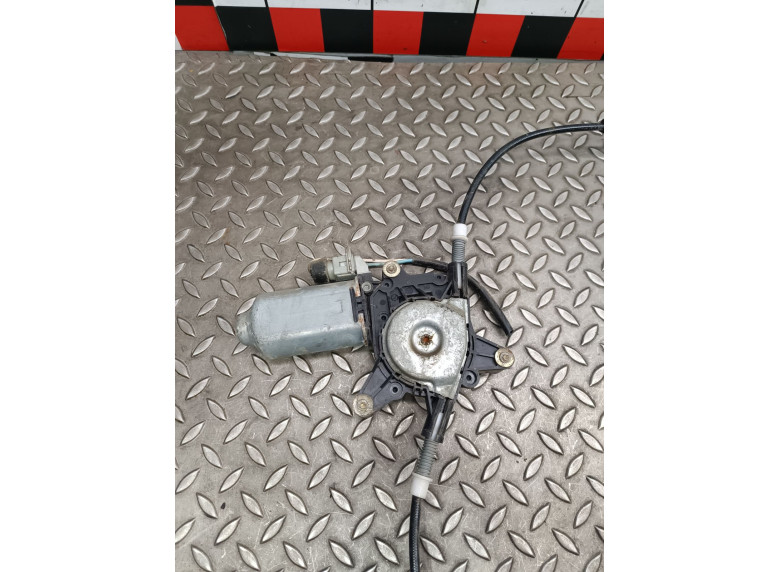 Стеклоподъемник электрический передний левый к Peugeot 605, 1994г.