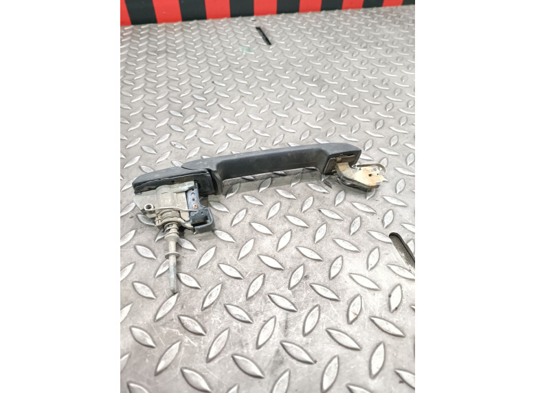 Ручка наружная передняя левая к Volkswagen Golf, 1994г.