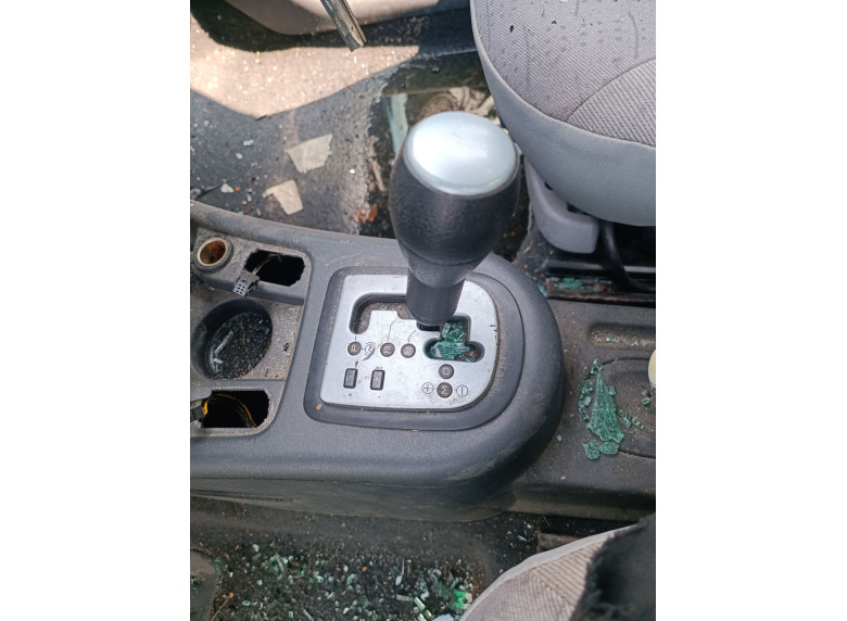 Кулиса к Citroen C3, 2004г.