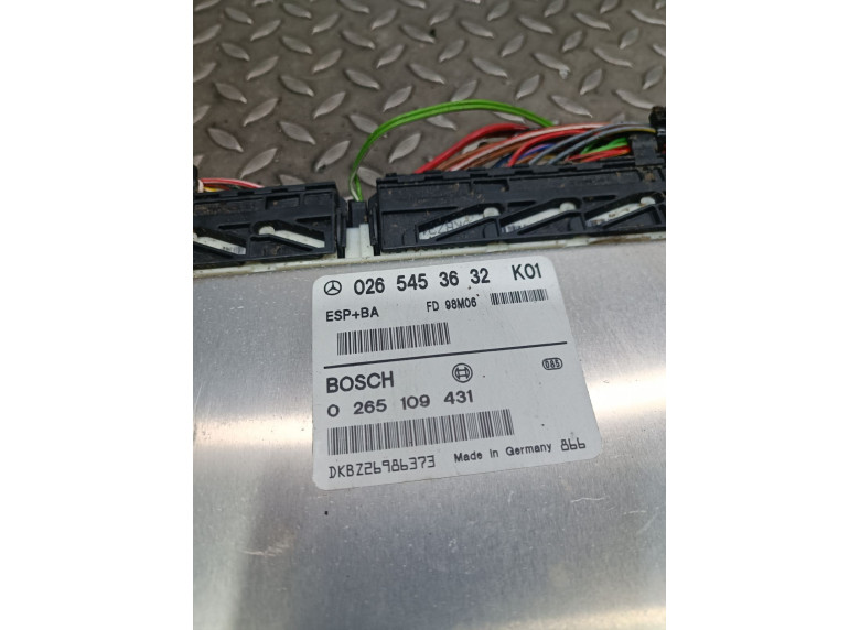 Блок управления двигателем к Mercedes A W168, 2000г.