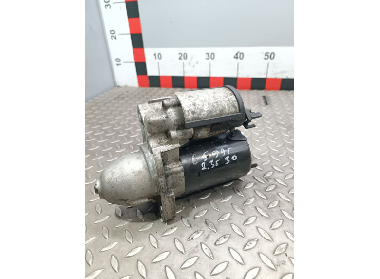 Стартер к Volkswagen Passat, 2000г.