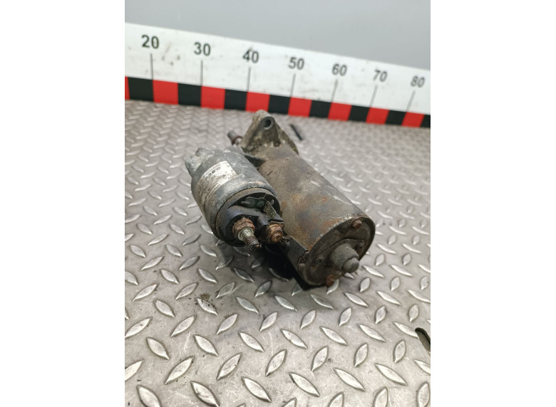 Стартер к Volkswagen Transporter, 1997г.