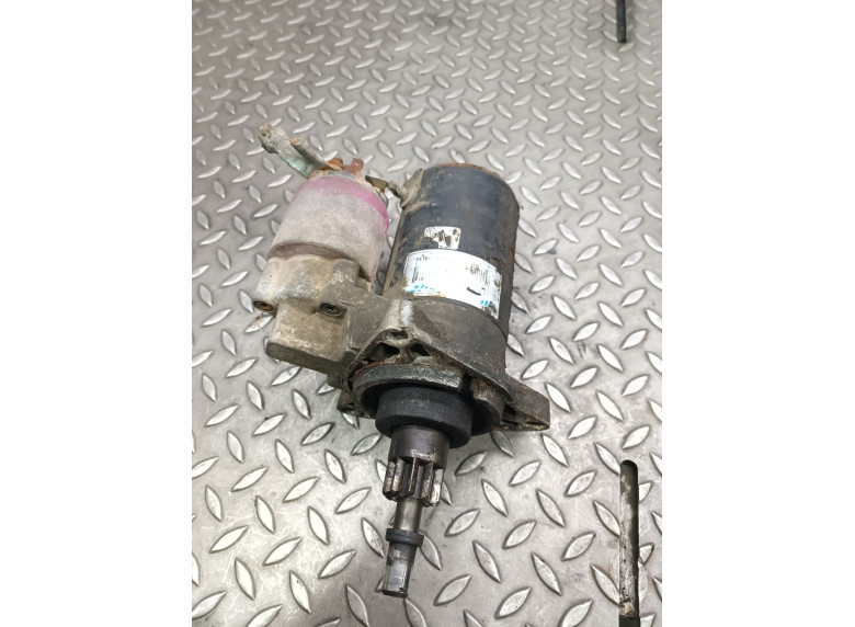 Стартер к Volkswagen Transporter, 1995г.