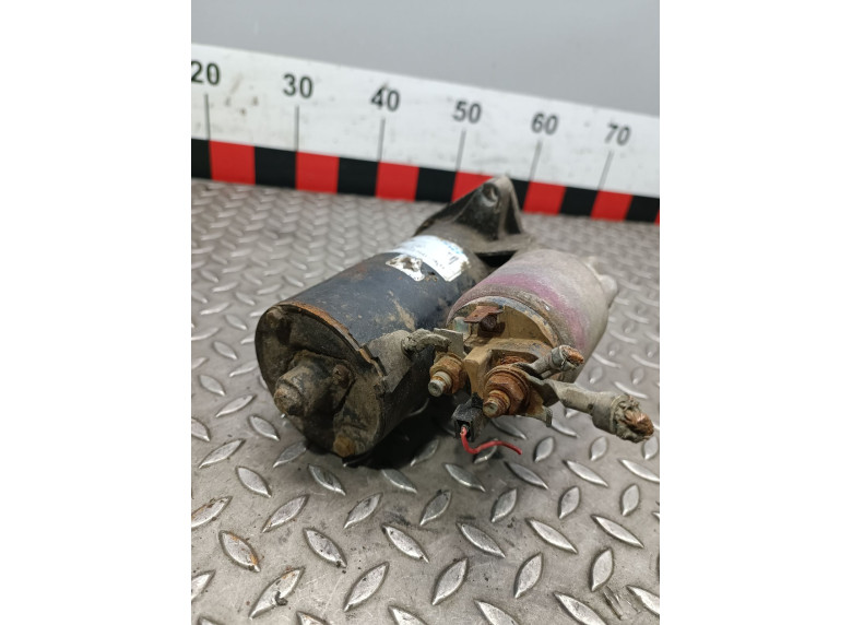 Стартер к Volkswagen Transporter, 1995г.