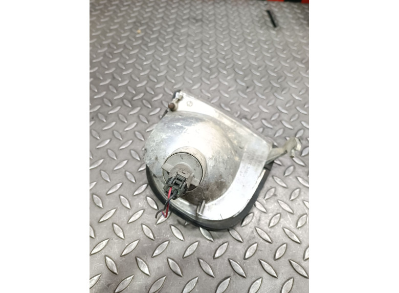 Поворотник правый к Nissan Vanette, 1998г.