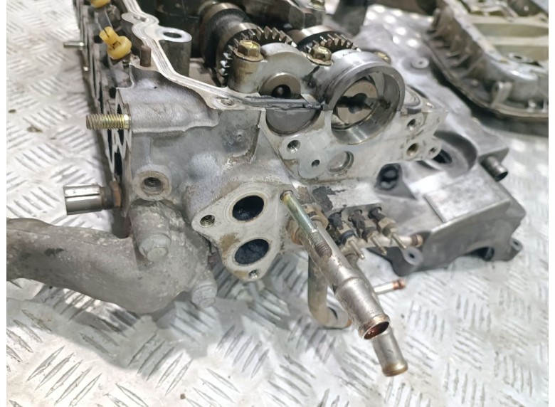 Головка блока цилиндров к Головка блока цилиндров к Toyota Avensis undefined г. Avensis