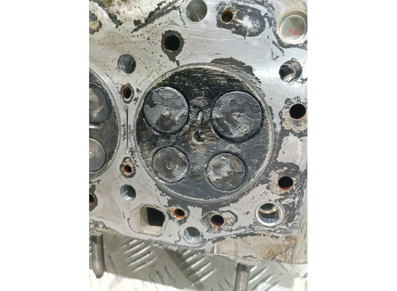 Головка блока цилиндров к Головка блока цилиндров к Toyota Avensis undefined г. Avensis