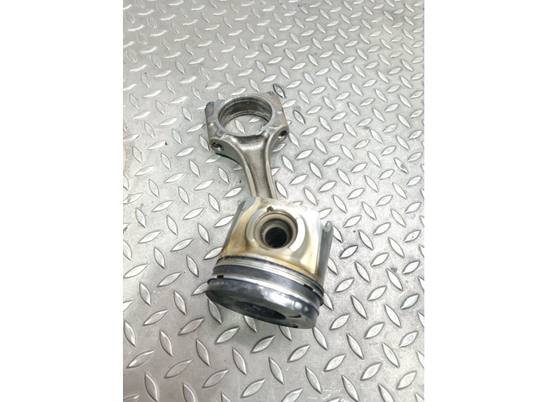 Поршень к Поршень к Toyota Avensis undefined г. Avensis