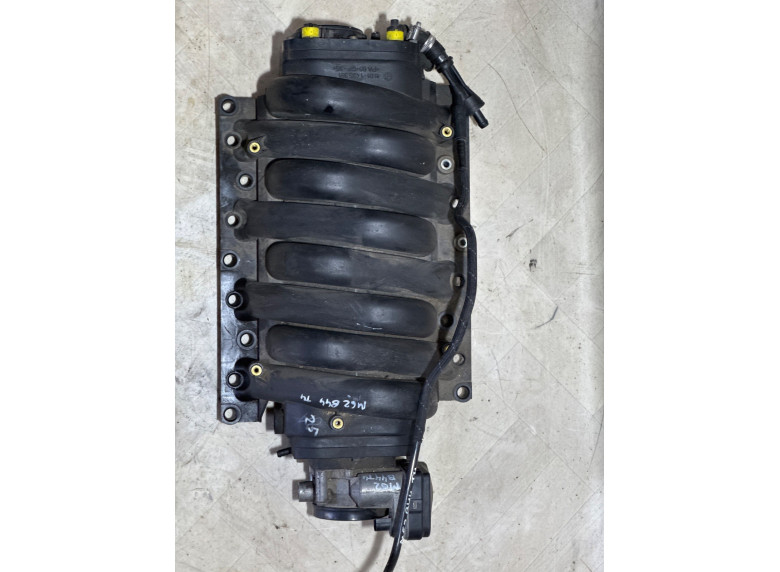 Коллектор впускной к BMW 8 E31, 2001г.