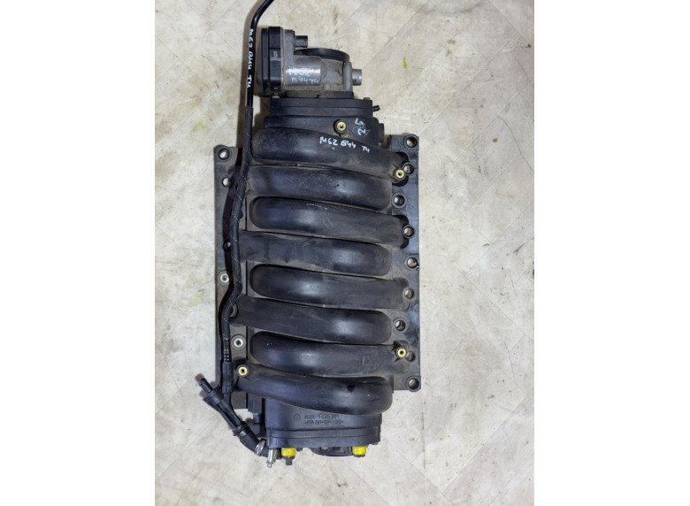 Заслонка дроссельная к BMW X5 E53, 2001г.