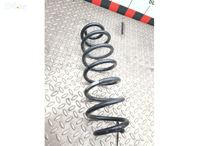 Пружина задняя к Volkswagen Passat undefined г.