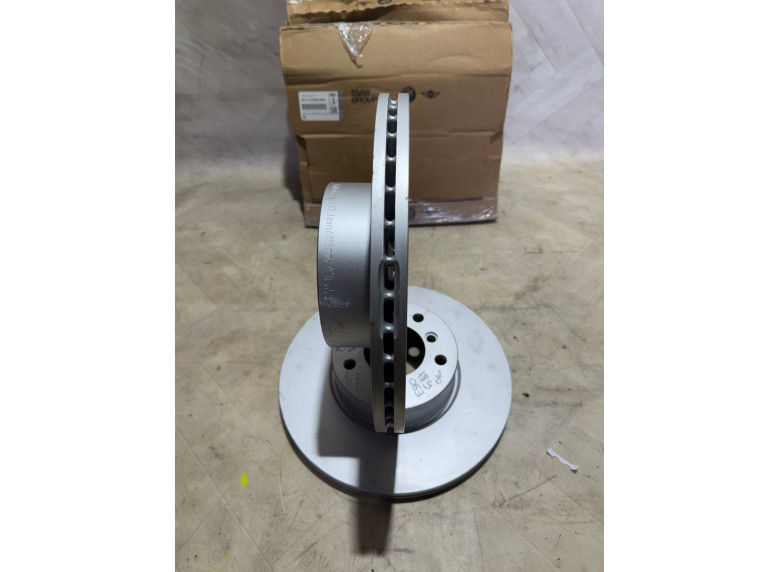 Диск тормозной передний к BMW 3 E90/E91/E92/E93, 2006г.