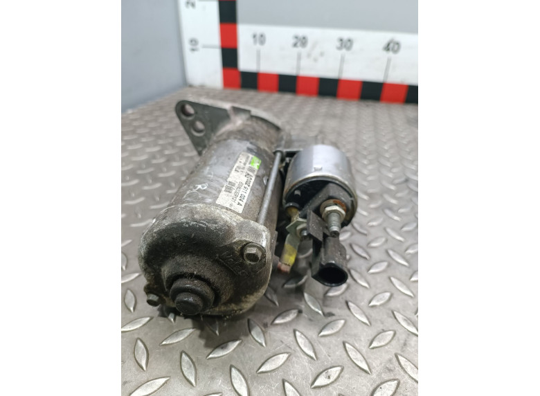 Стартер к Volkswagen Golf, 2008г.