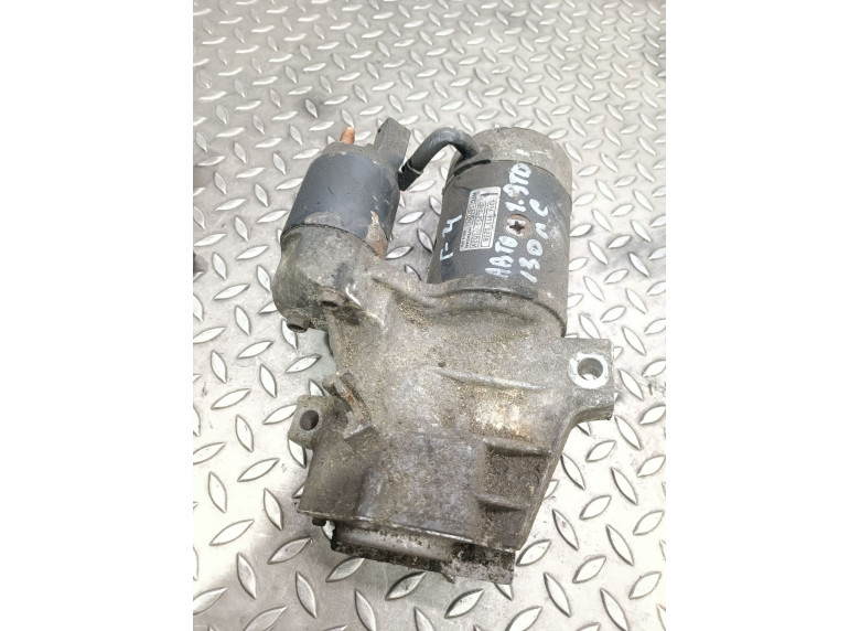 Стартер к Volkswagen Golf, 2003г.