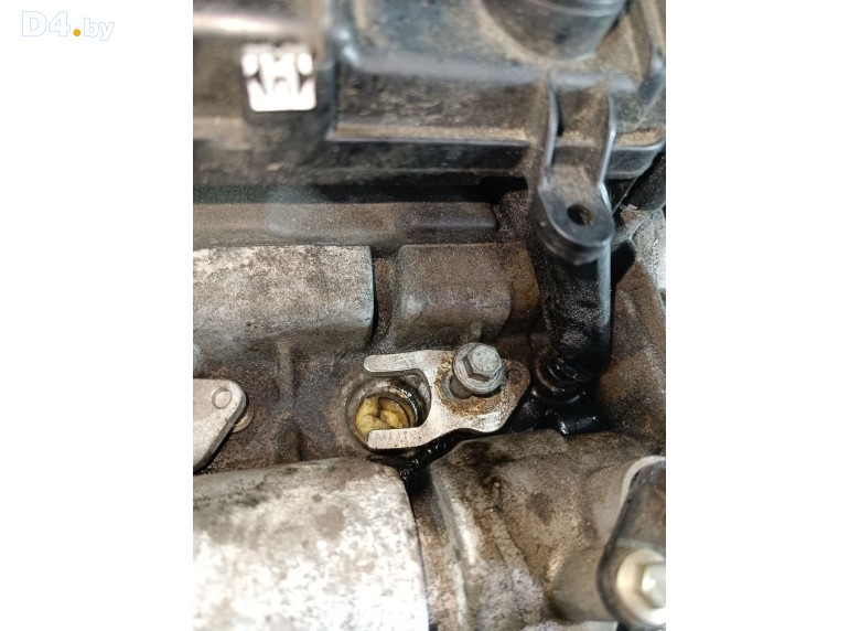 Скоба (кронштейн) крепления форсунки к Ford Transit undefined г.