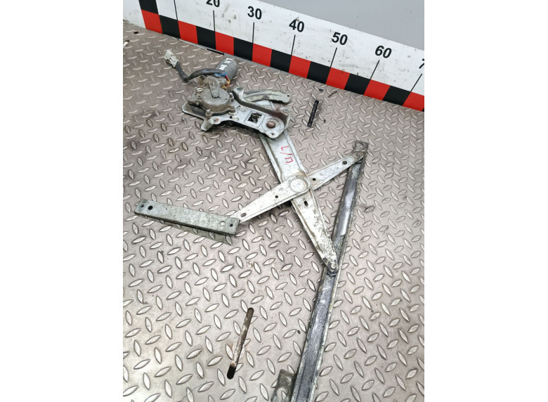 Стеклоподъемник электрический передний левый к Rover 600