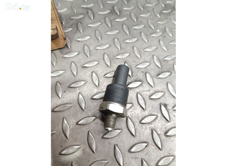 Датчик давления топлива к Mercedes CW203 undefined г.