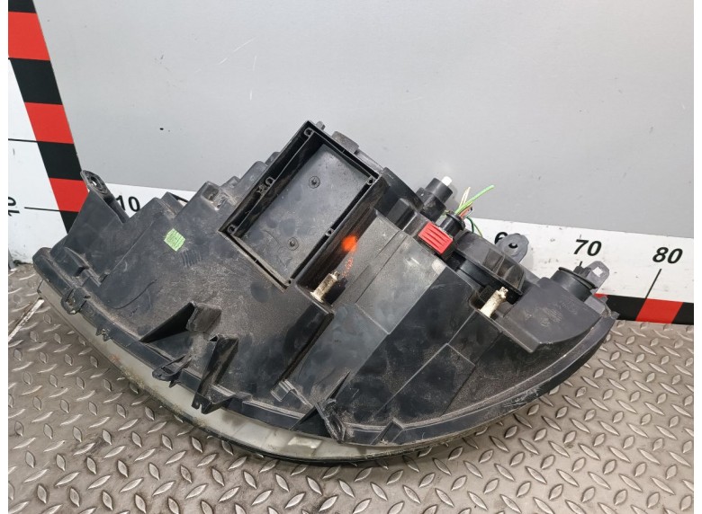 Фара правая к Фара правая к Peugeot 807 undefined г. 807