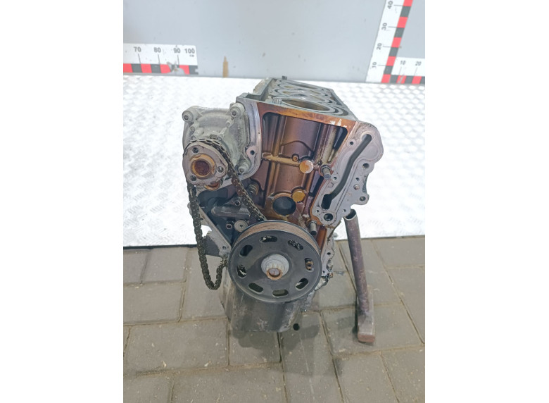 Блок цилиндров к Volkswagen Golf, 2007г.