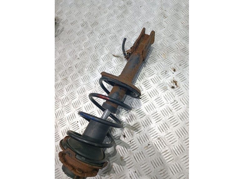 Амортизатор передний правый к Toyota Avensis