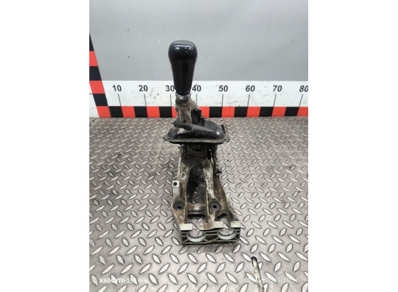 Кулиса к Кулиса к Toyota Avensis undefined г. Avensis