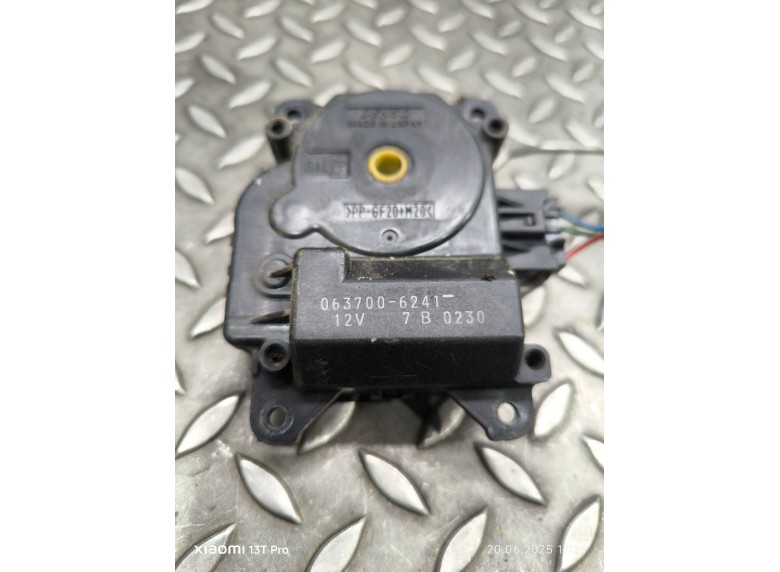 Моторчик заслонки печки к Моторчик заслонки печки к Toyota Avensis undefined г. Avensis