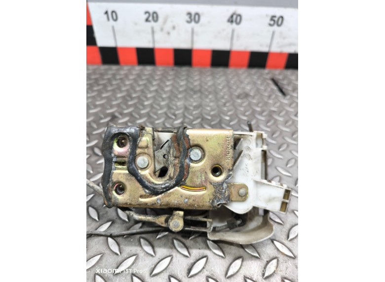 Замок двери передней левой к Замок двери передней левой к Toyota Avensis undefined г. Avensis