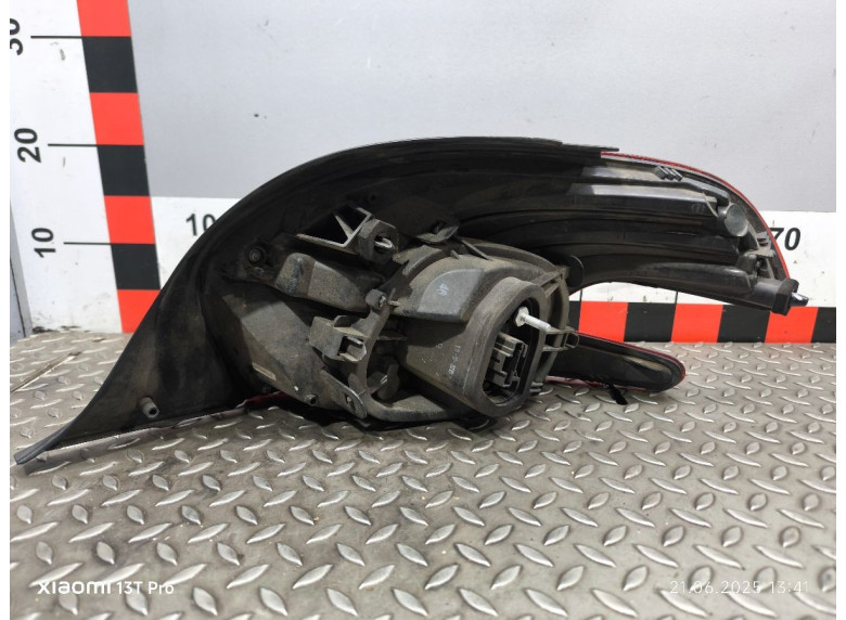 Фонарь задний левый к Peugeot 208, 2016г.