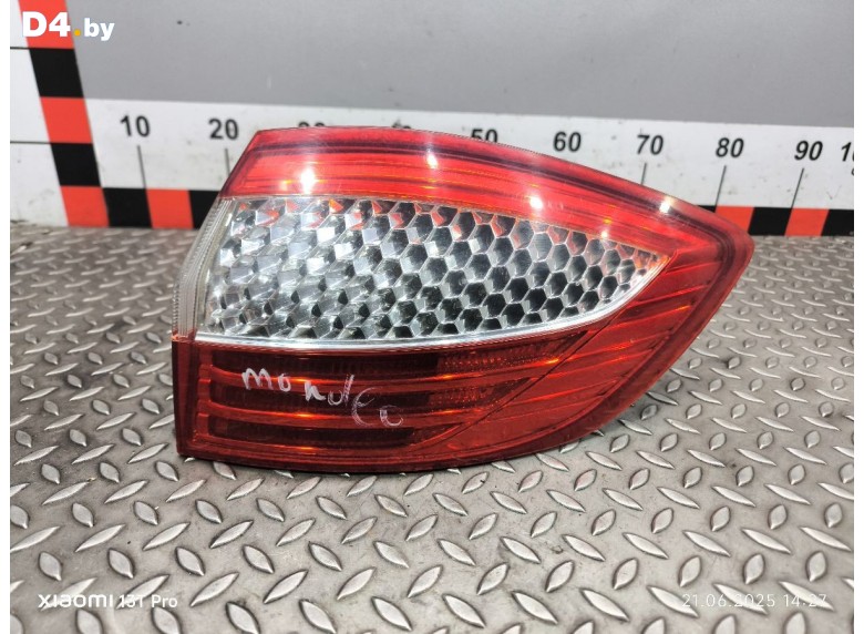 Фонарь задний правый к Ford Mondeo undefined г.