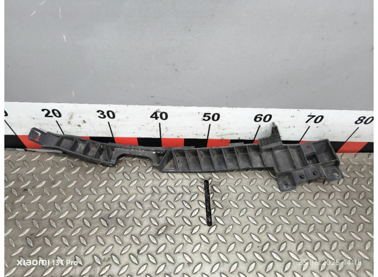 Кронштейн крепления бампера переднего к Opel Insignia, 2009г.