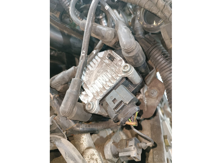 Катушка зажигания к Audi A3, 2001г.
