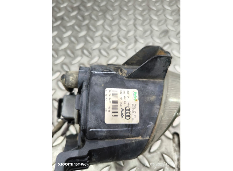 Фара противотуманная правая к Audi A4, 2007г.