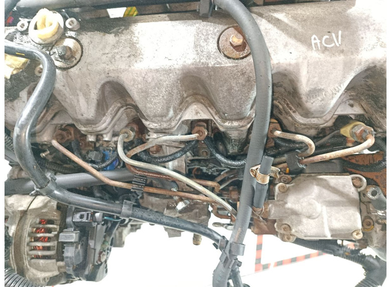 Трубка топливная к Volkswagen Transporter, 2000г.