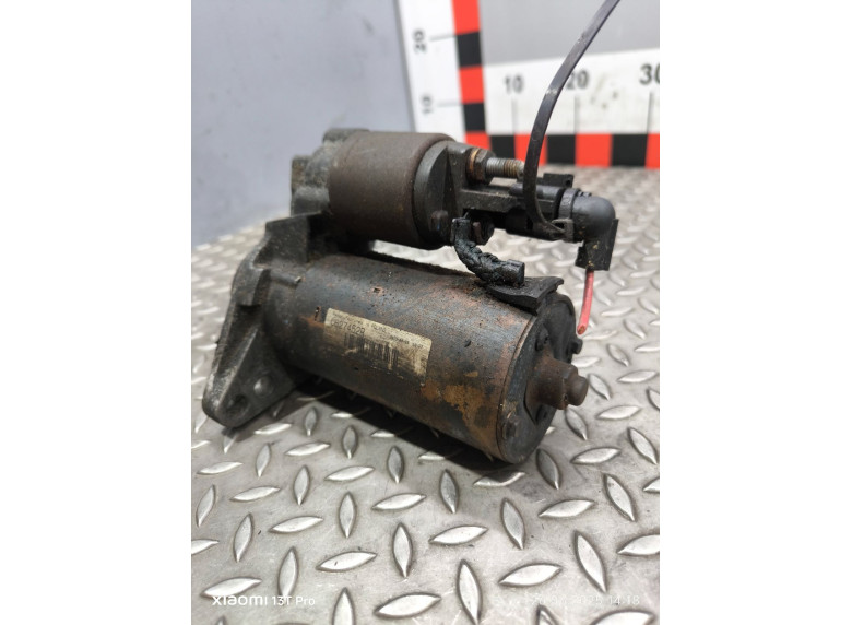 Стартер к Volkswagen Golf, 2005г.