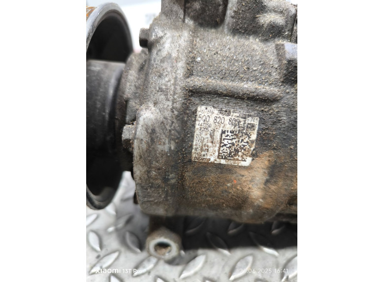 Компрессор кондиционера к Volkswagen Golf, 2010г.