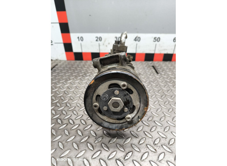 Компрессор кондиционера к Volkswagen Golf, 2010г.