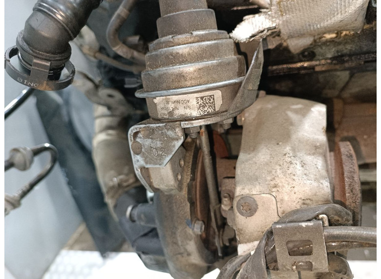 Клапан управления турбиной (актуатор) к Volkswagen Golf, 2010г.