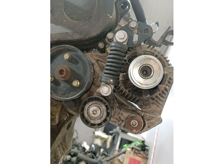 Натяжитель ремня генератора к Volvo S40