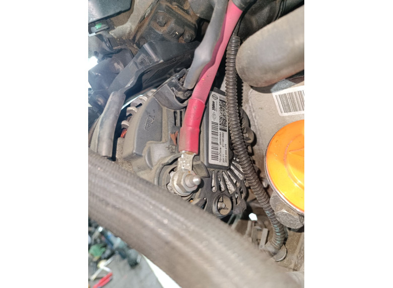 Генератор к Renault Megane, 2010г.