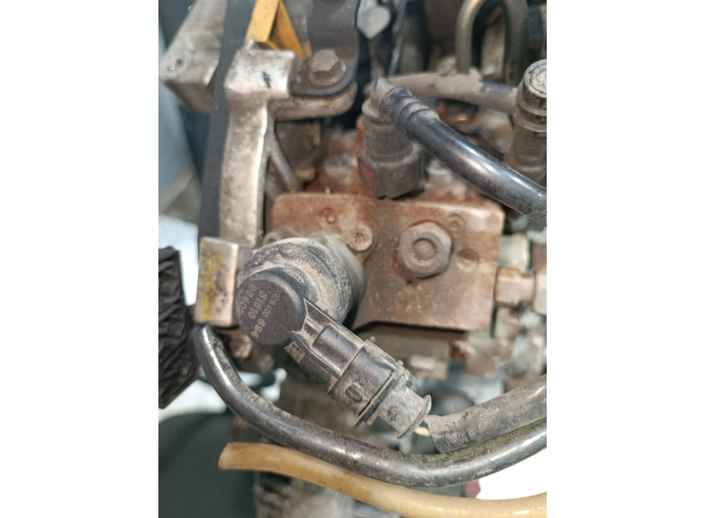 Регулятор давления топлива к Renault Megane, 2007г.