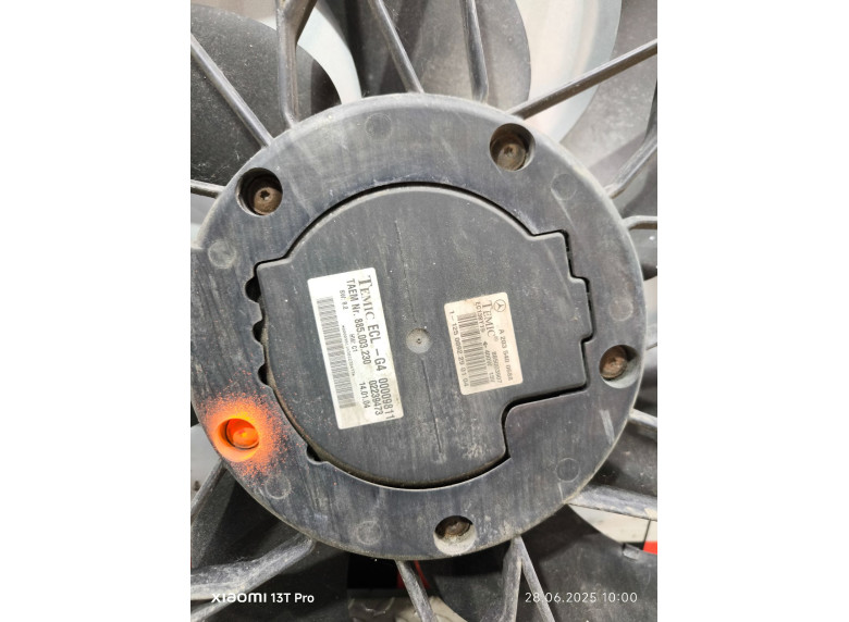 Вентилятор радиатора к Mercedes C W203, 2004г.